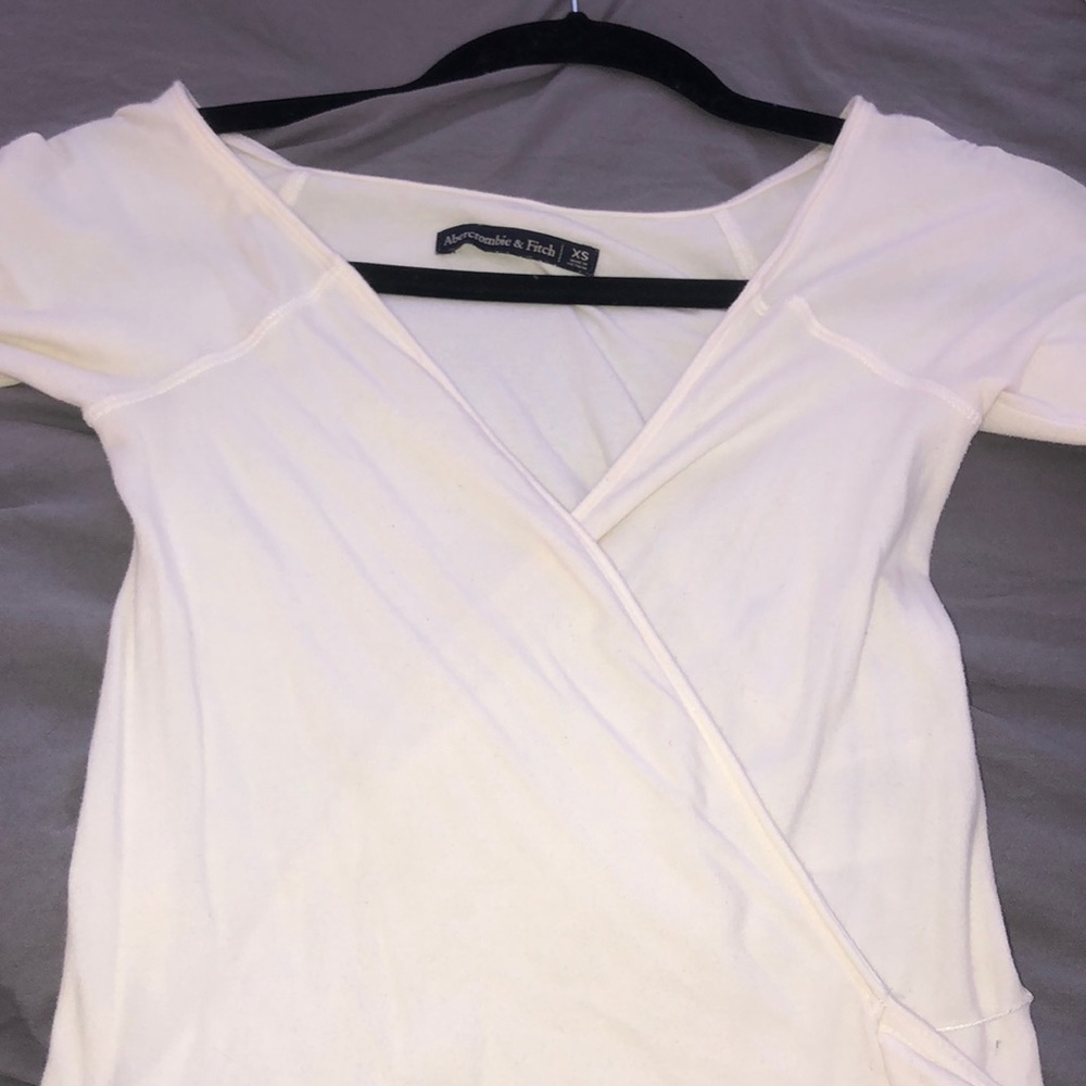 Wrap v neck crop top.